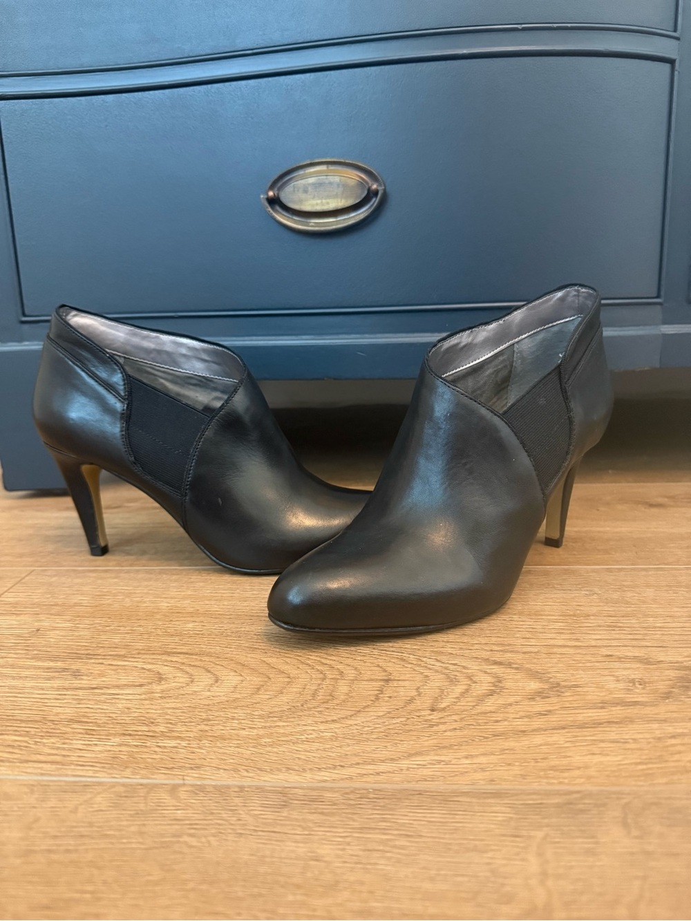 Elevated Basics- Black Leather Adrienne Vittadini Ankle Booties